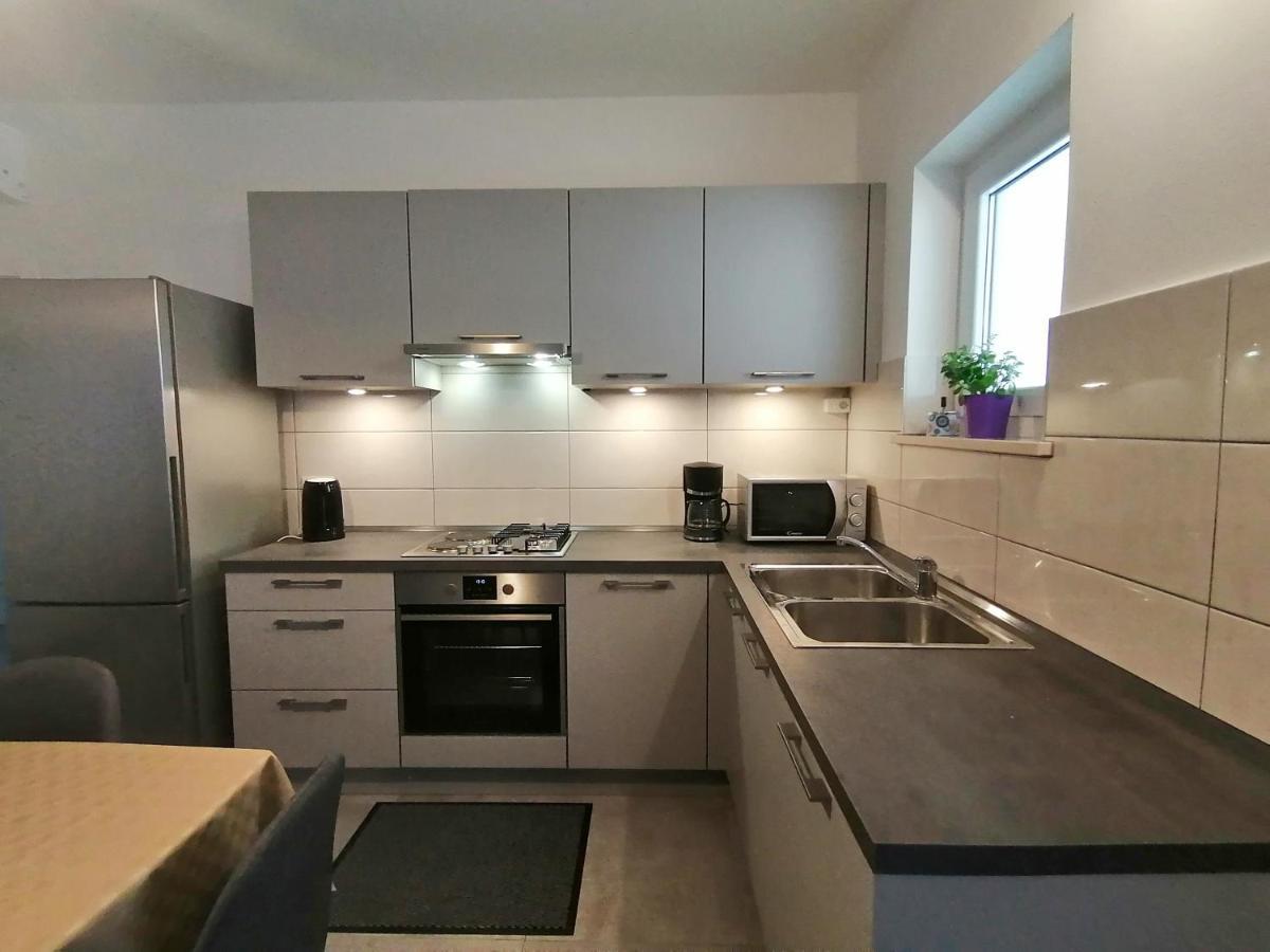 Holiday Apartment Dunja Πούλα Εξωτερικό φωτογραφία